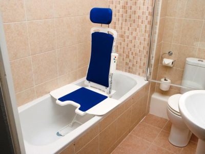 Ada Shower Chair With Legs