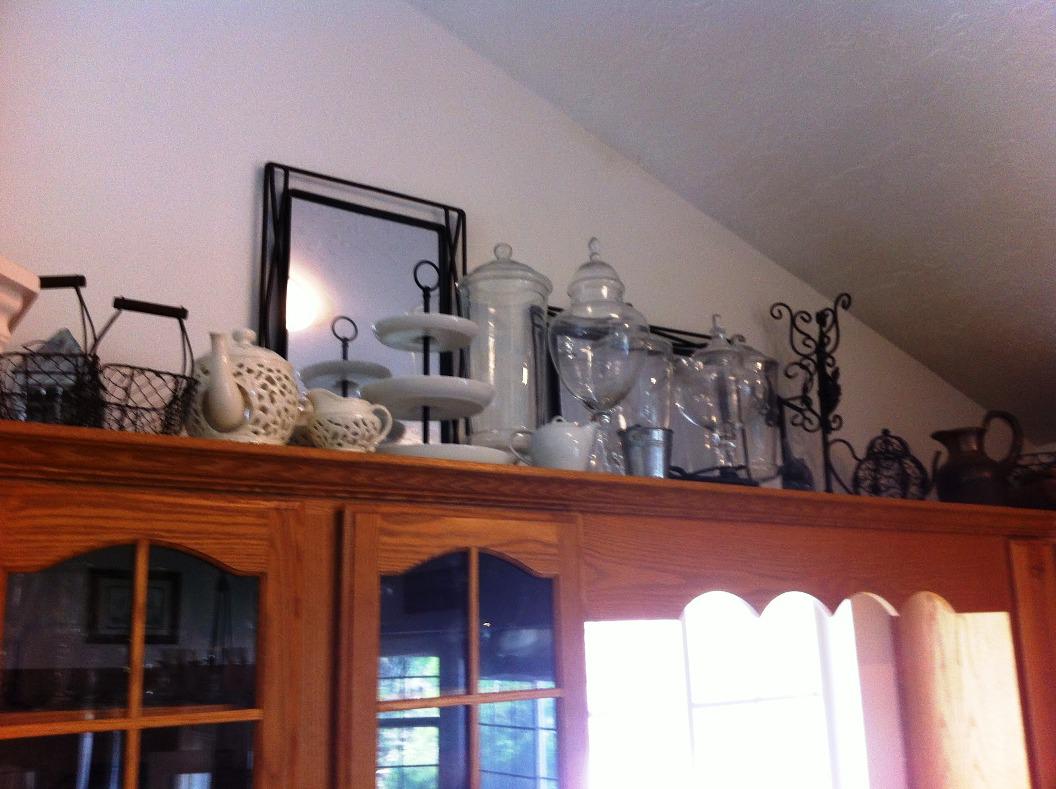 Martha Stewart Decorating Above Kitchen Cabinets Photo