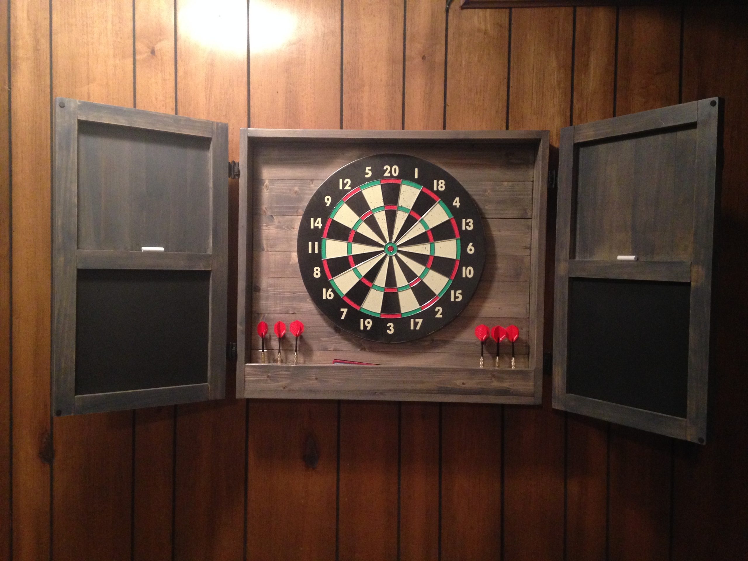 Electronic Dartboard With Wood Cabinet