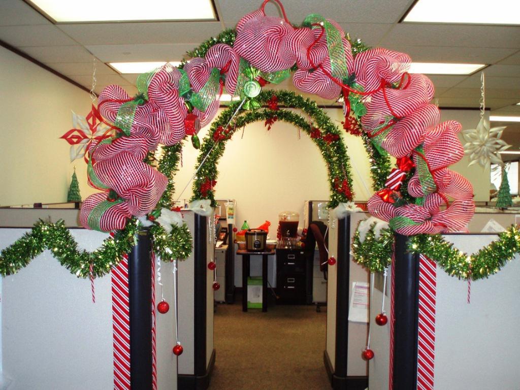 Image Of Office Cubicle Christmas Decorating Ideas