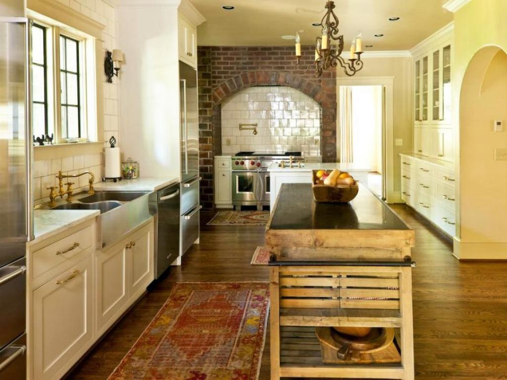 Small Cute Kitchen Decorating Themes
