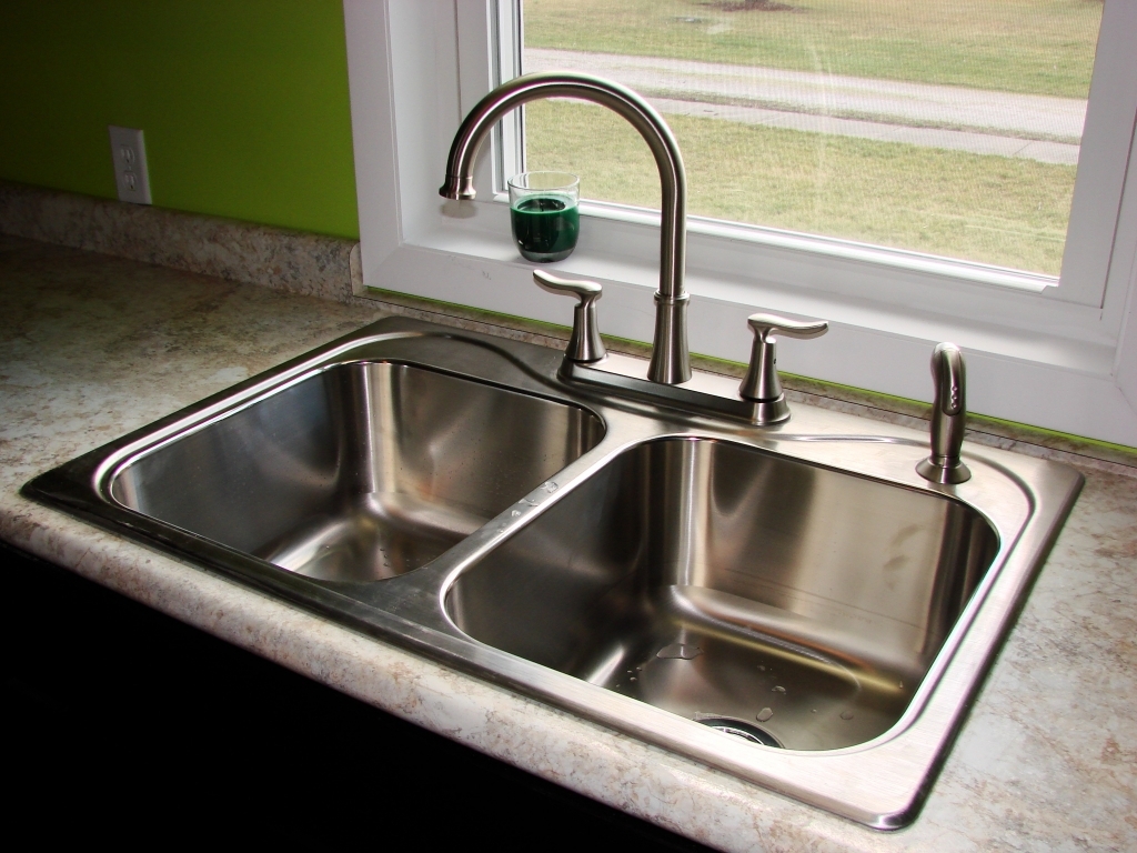 Double Bowl Kitchen Sink With Drainboard