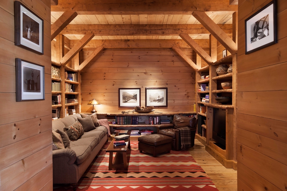 Farmhouse Log Home Interior Design
