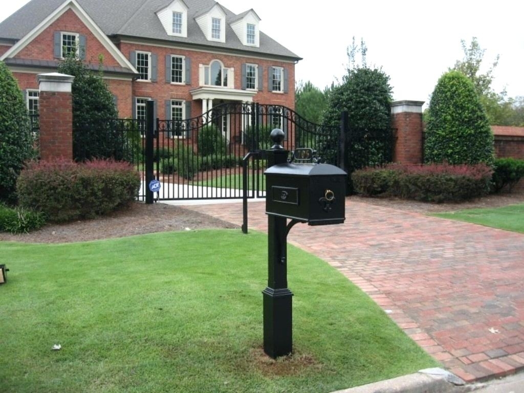 Unique Mailbox Post